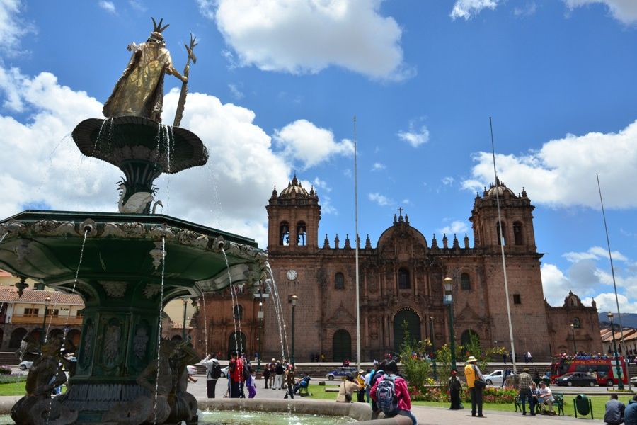 Katedra i plac główny w Cuzco (fot. Marta Podleśna-Nowak)
