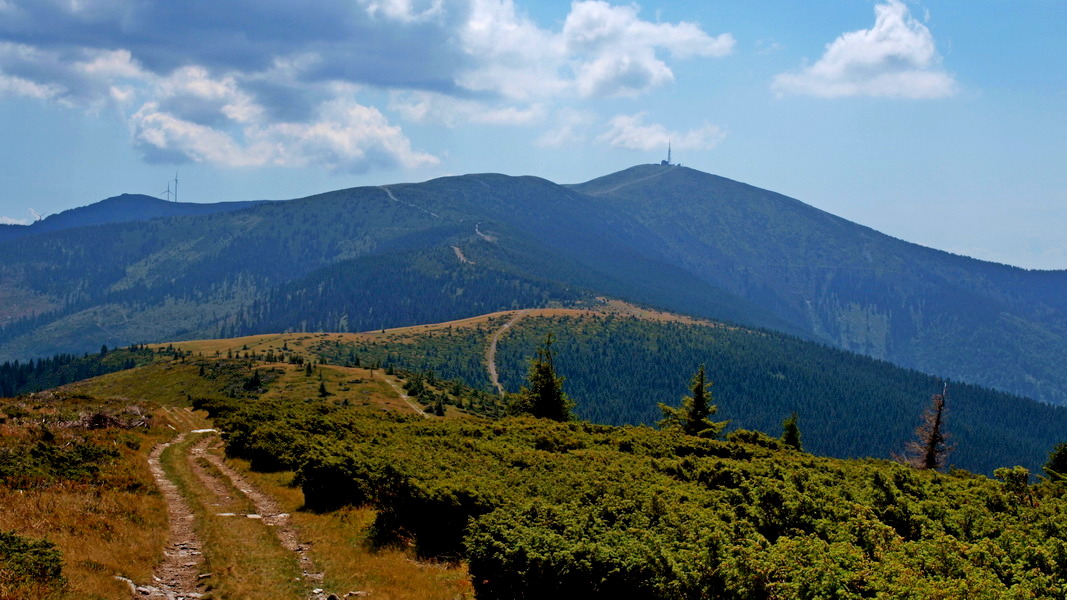 Widok na najwyższe partie gór Bihor (fot. Paweł Klimek)