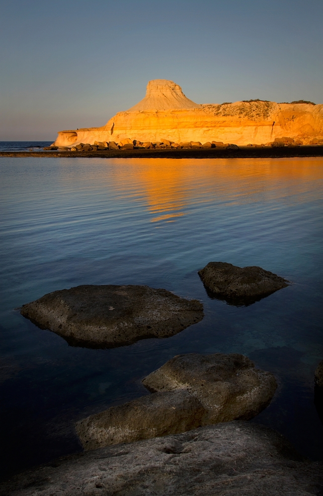 Wybrzeże Gozo (fot. S.Adamczak, okfoto.pl)
