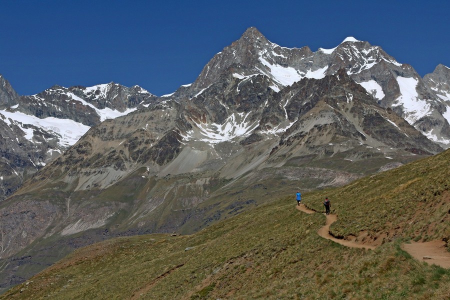 Wędrówka w okolicach Zermatt (fot. Tomasz Liptak)