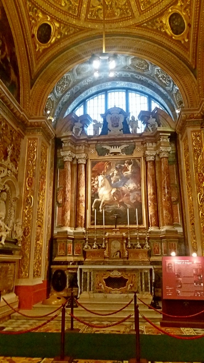 Kaplica w Konkatedrze św. Jana w Valletcie (fot. Agnieszka Fundowicz-Skrzyńska)