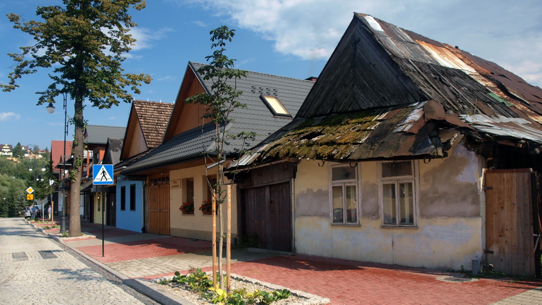 Stare domy przy rynku w Krościenku (fot. Paweł Klimek)