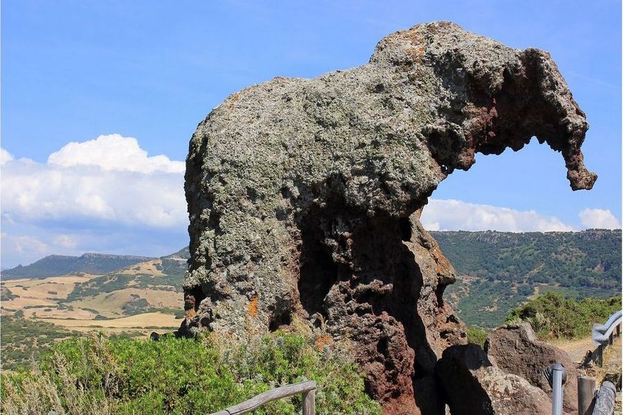 Roccia dell'Elefante: skalny słoń