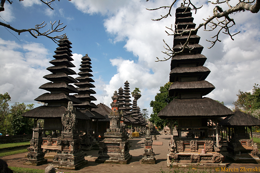 Hinduistyczna świątynia, Bali