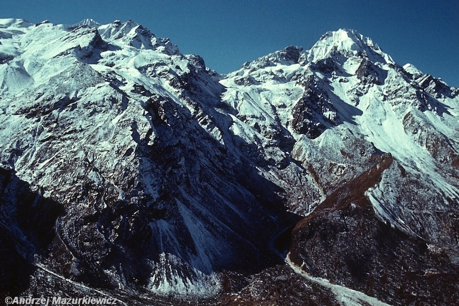 Widok na przełęcz Ganja La (1988 r.)