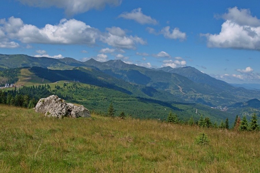 Widok na Góry Rodniańskie (fot. Paweł Klimek)