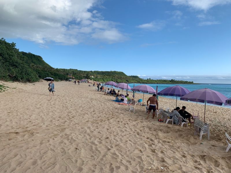 Odpoczynek na plaży na południu Tajwanu (fot. M. Głabuś)