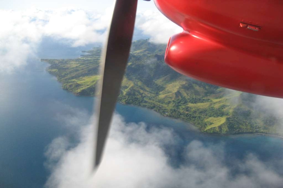 Taveuni z okien awionetki misjonarskiej