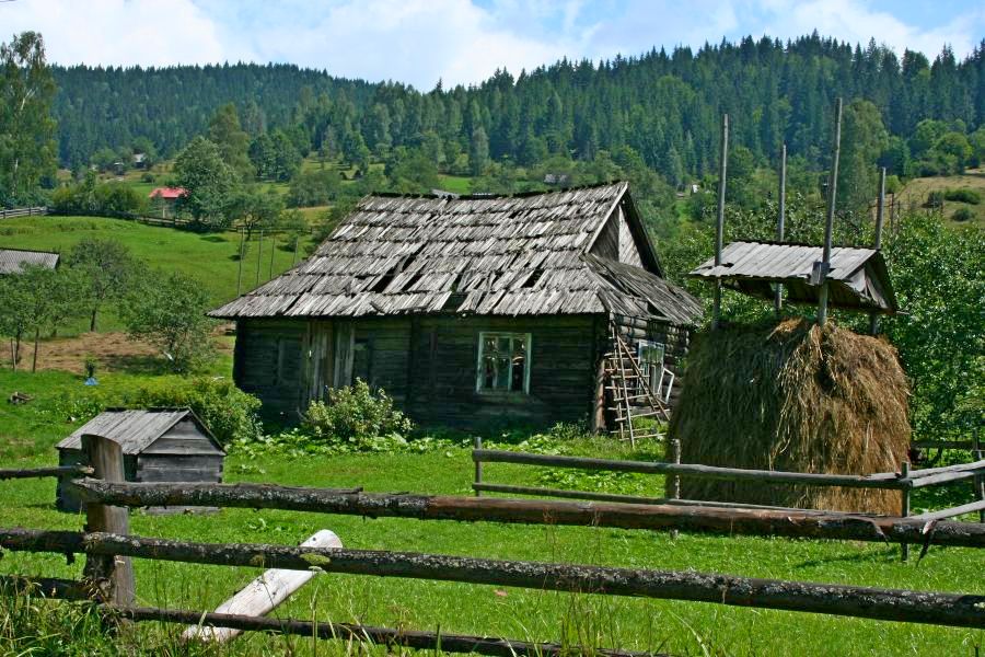 Huculska wieś (fot. Rafał Bartosz)