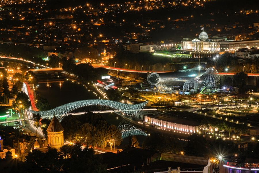 Tbilisi, widok z Twierdzy Narikala (fot. Sławomir Adamczak/okfoto.pl)