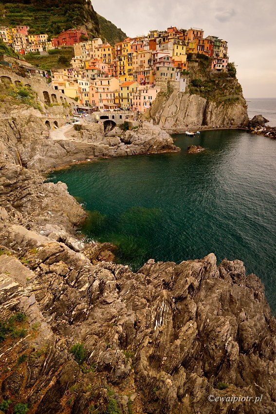 Manarola i zatoka, fot. ewaipiotr.pl