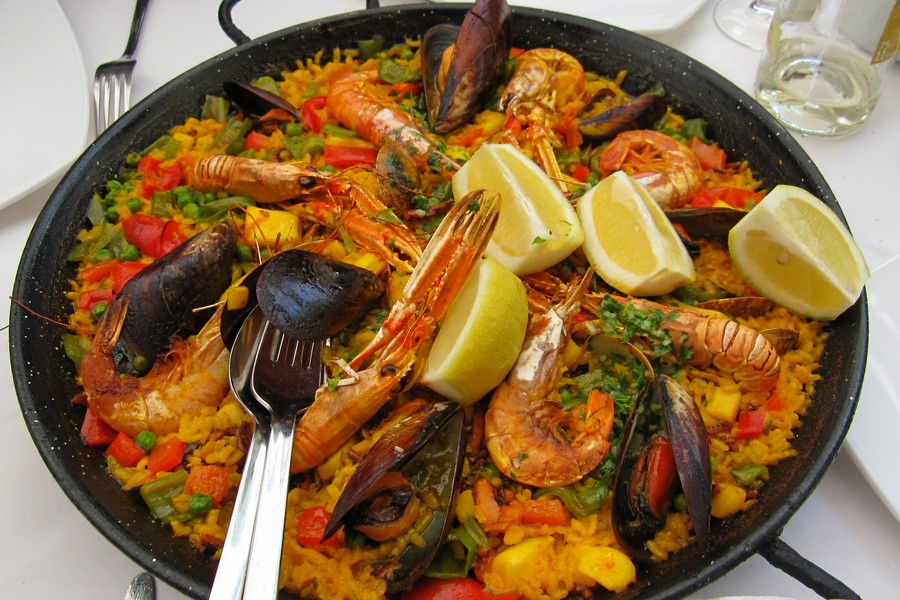 Wyśmienita hiszpańska paella