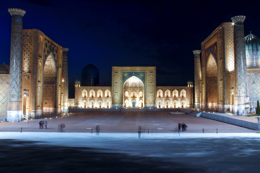 Samarkanda: Registan nocą. fot.Archiwum KP Horyzonty