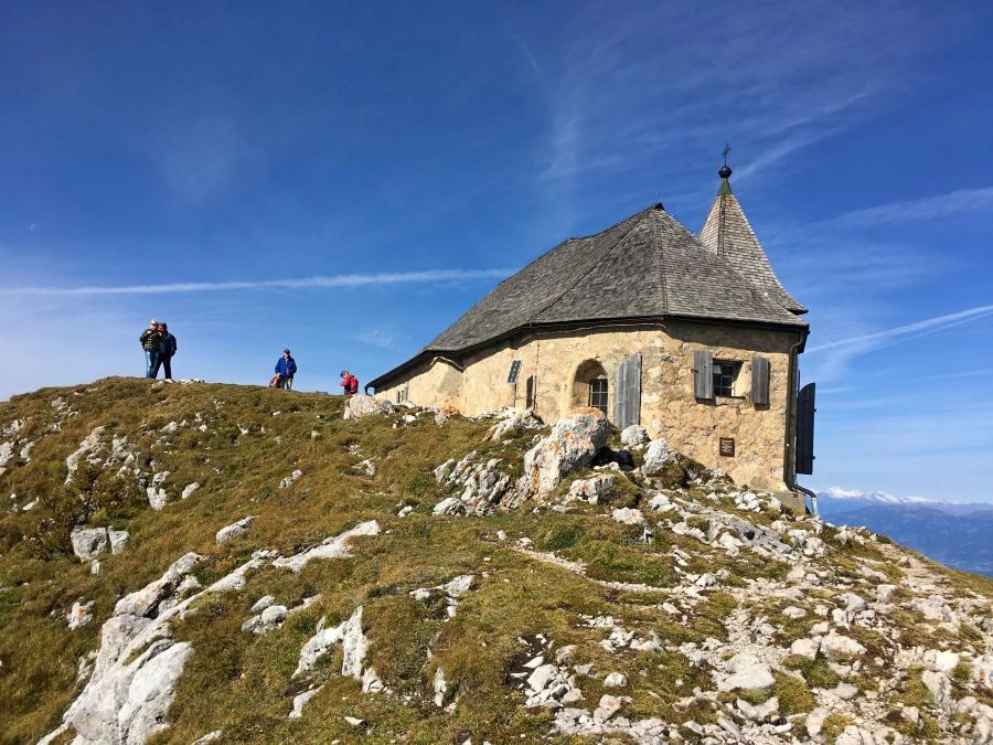 Kaplica na szczycie Dobratsch (fot. Paweł Klimek)