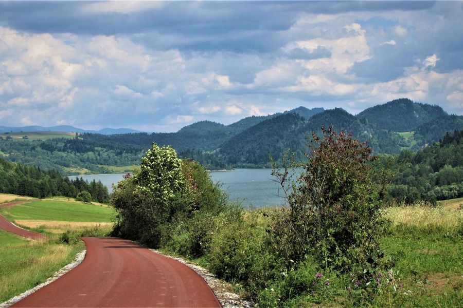 Szlak Velo Dunajec w okolicy Niedzicy
