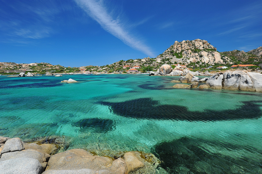 Spiaggia Punta Tegge na wyspie La Maddalena