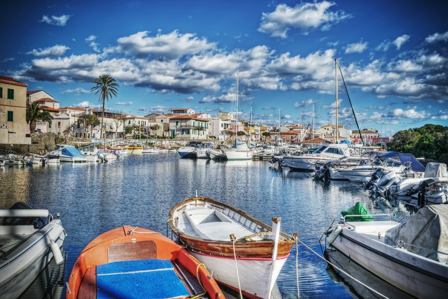 Port w Stintino
