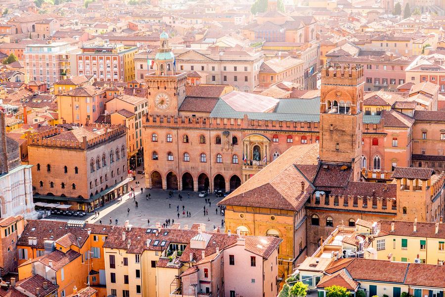 Piazza Maggiore w Bolonii