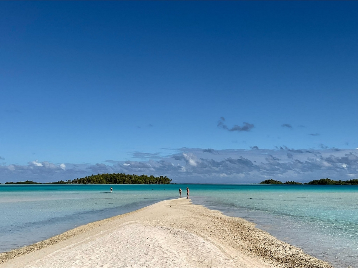 Plaża na atolu Tikehau  (fot. Maciej Głabuś)