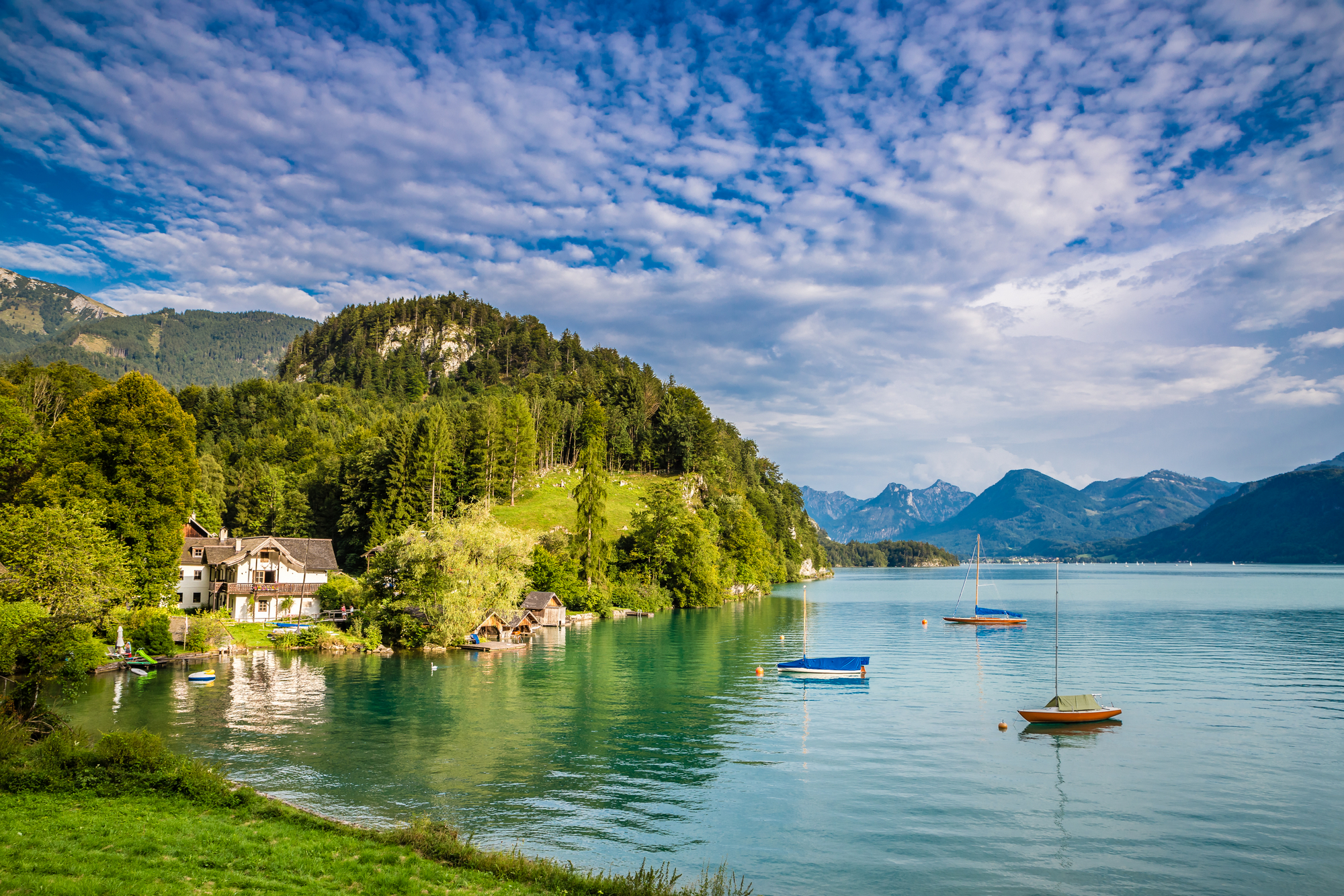 Jedno z jezior w regionie Salzkammergut