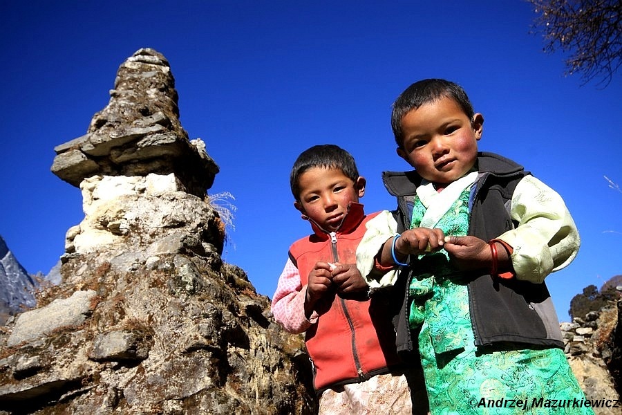 Dzieci w Solo Khumbu