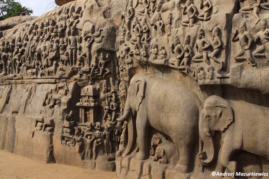 Relief skalny w Mamallapuram przedstawiający narodziny Gangesu