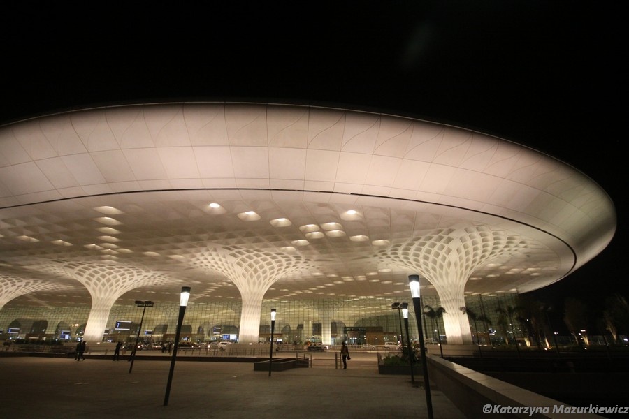Nowy terminal na lotnisku w Mumbaju otwarty w 2013 r.