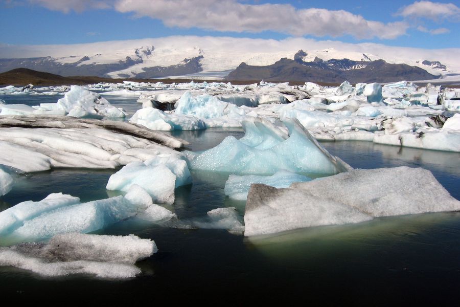 Lodowcowa laguna (fot. Witold Muchowski)