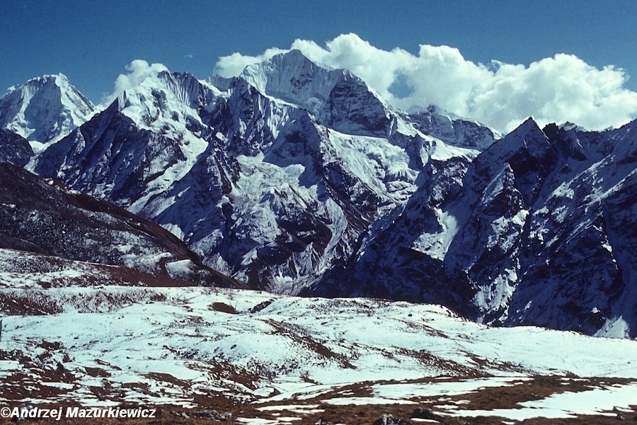Widok na szczyt Dorje Lakpa (1988 r.)