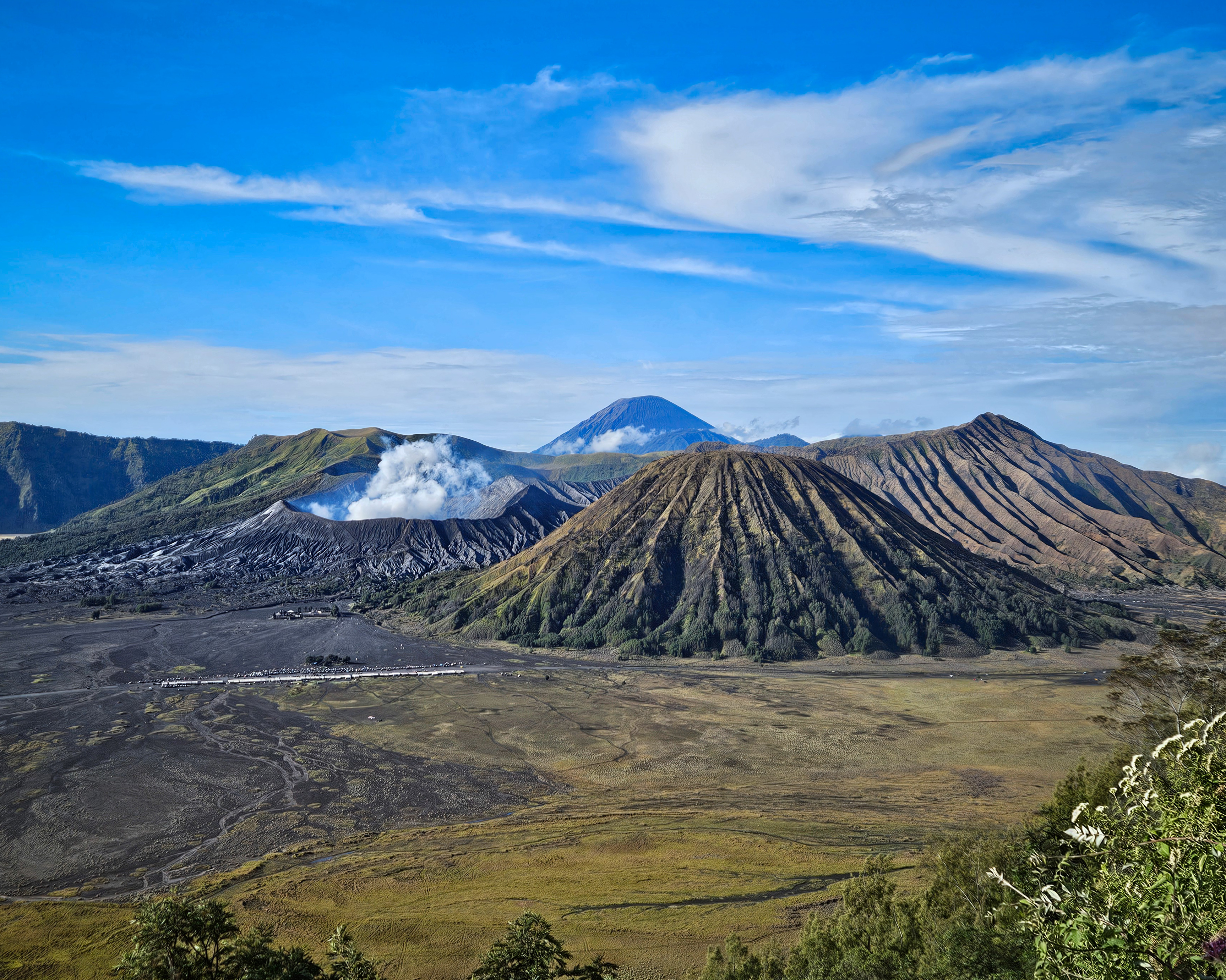 Wulkan Bromo, Batok, Semeru